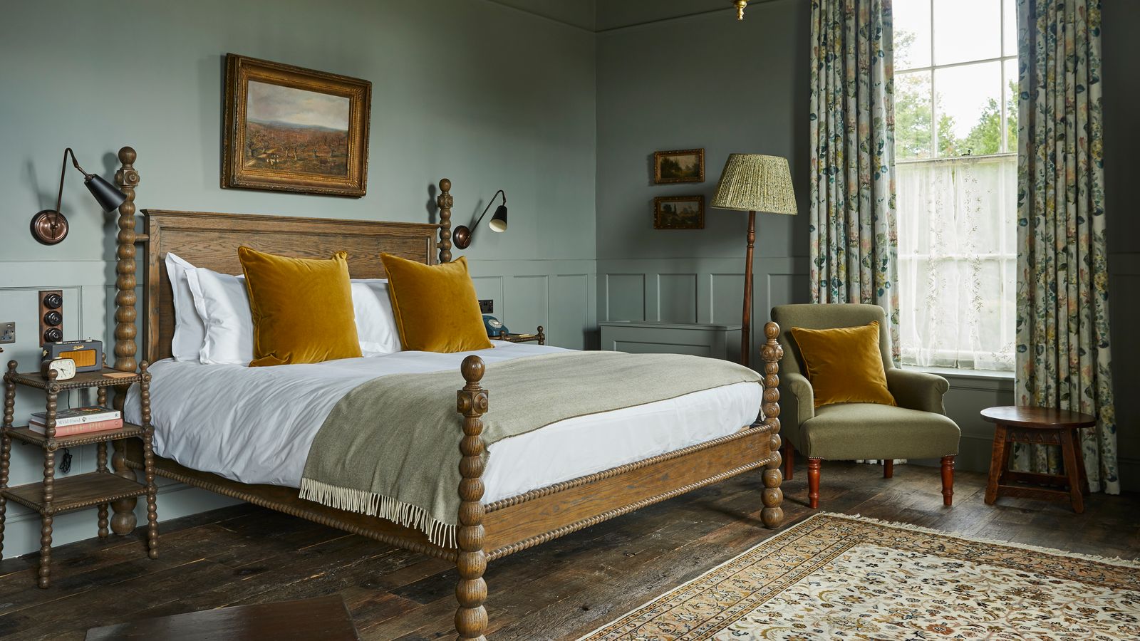 Our editors pick their favourite UK hotels to book for a last-minute staycation